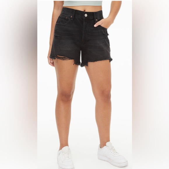 AéRopostale Aero Shorts Women’s 4 Black 90s Cut - Picture 1 of 7